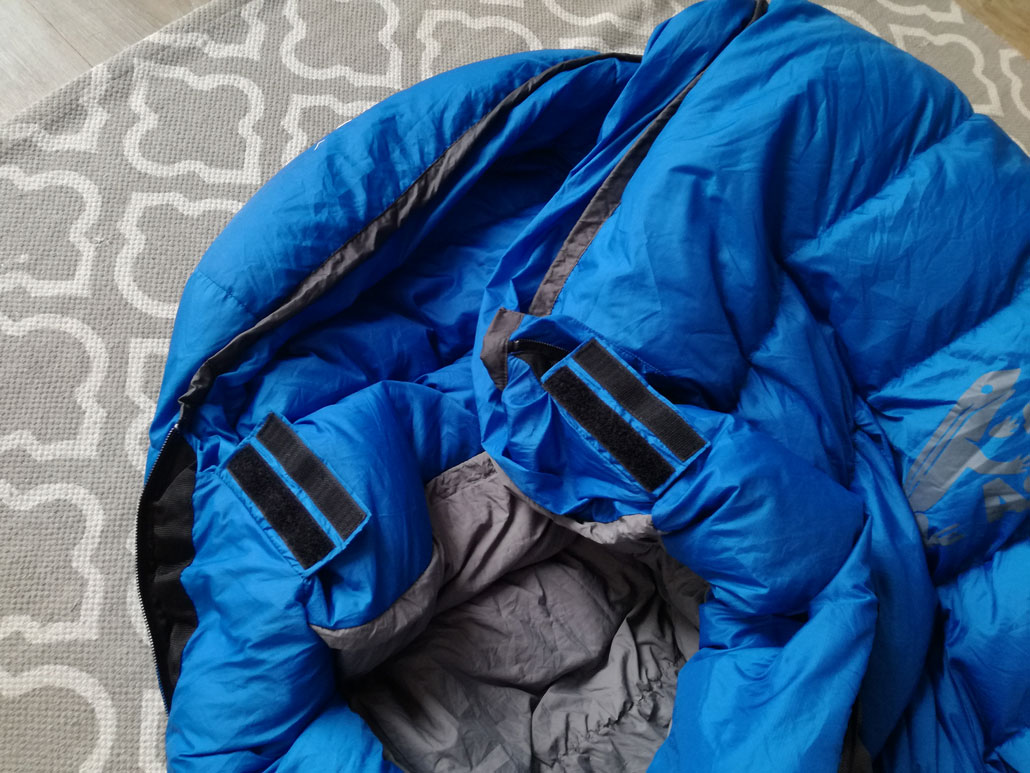 Review: First Ascent Amplify Down 900 - Hiking South Africa